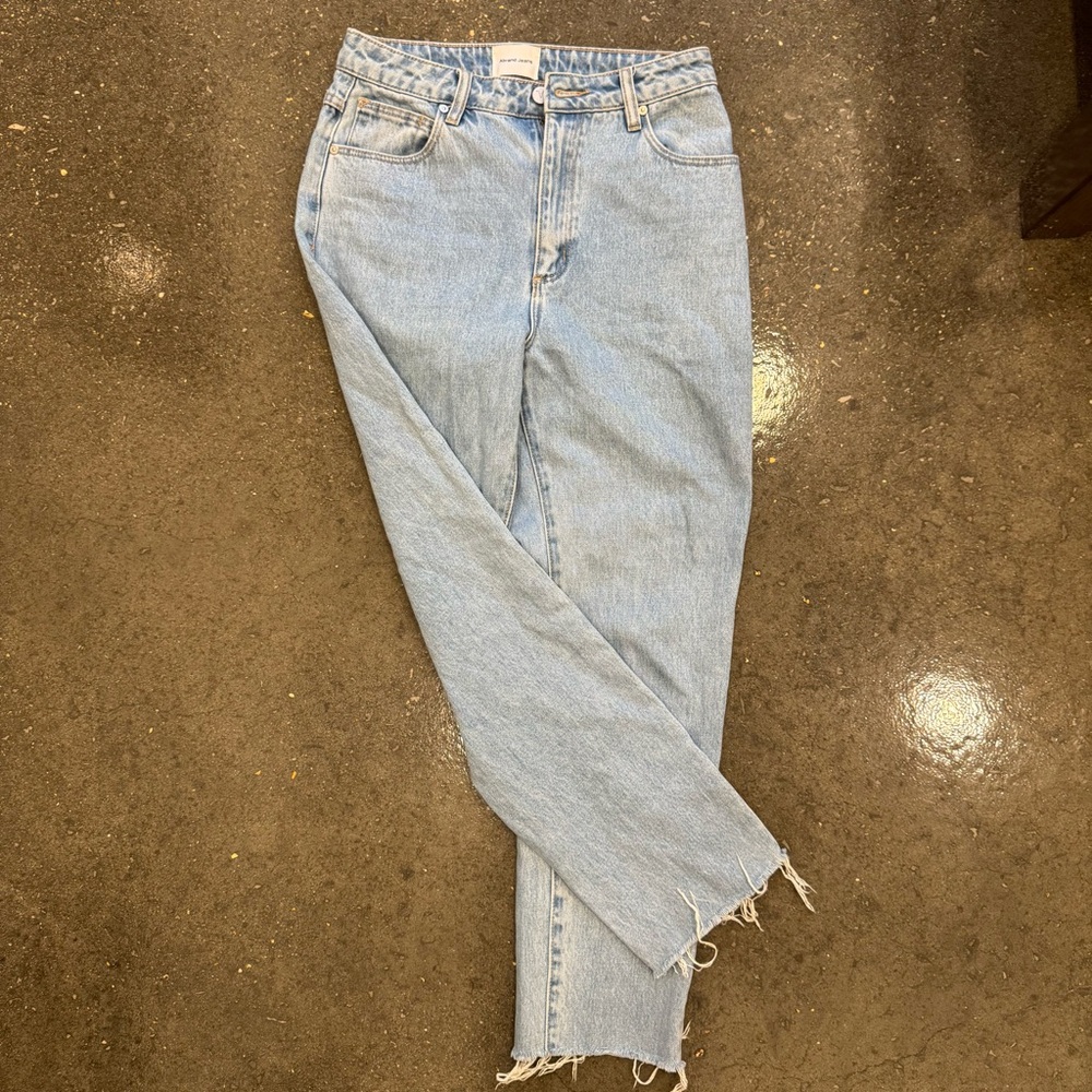 Abrand Women's Faded Blue Straight Leg Jeans